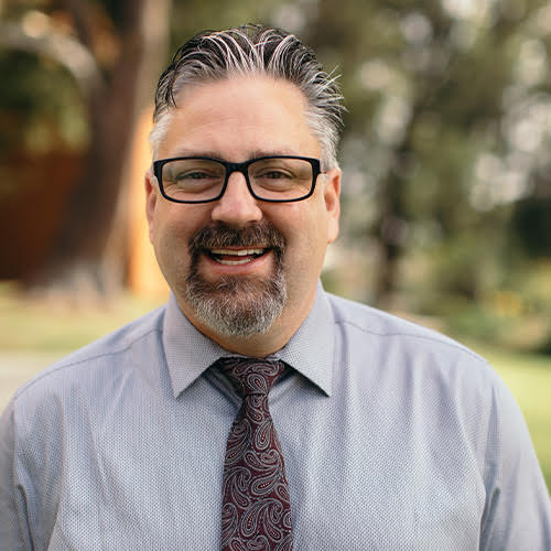 Dr. Michael Thomas