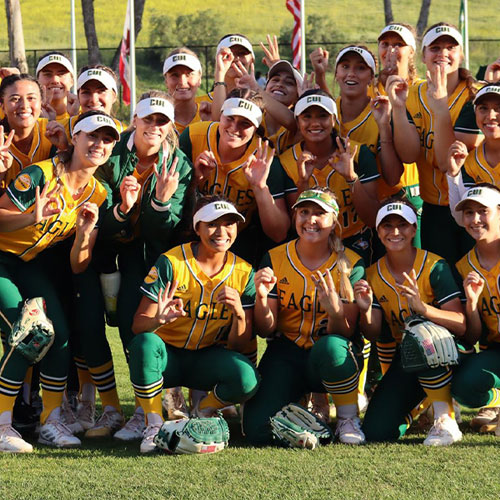 Softball Finishes Epic Season