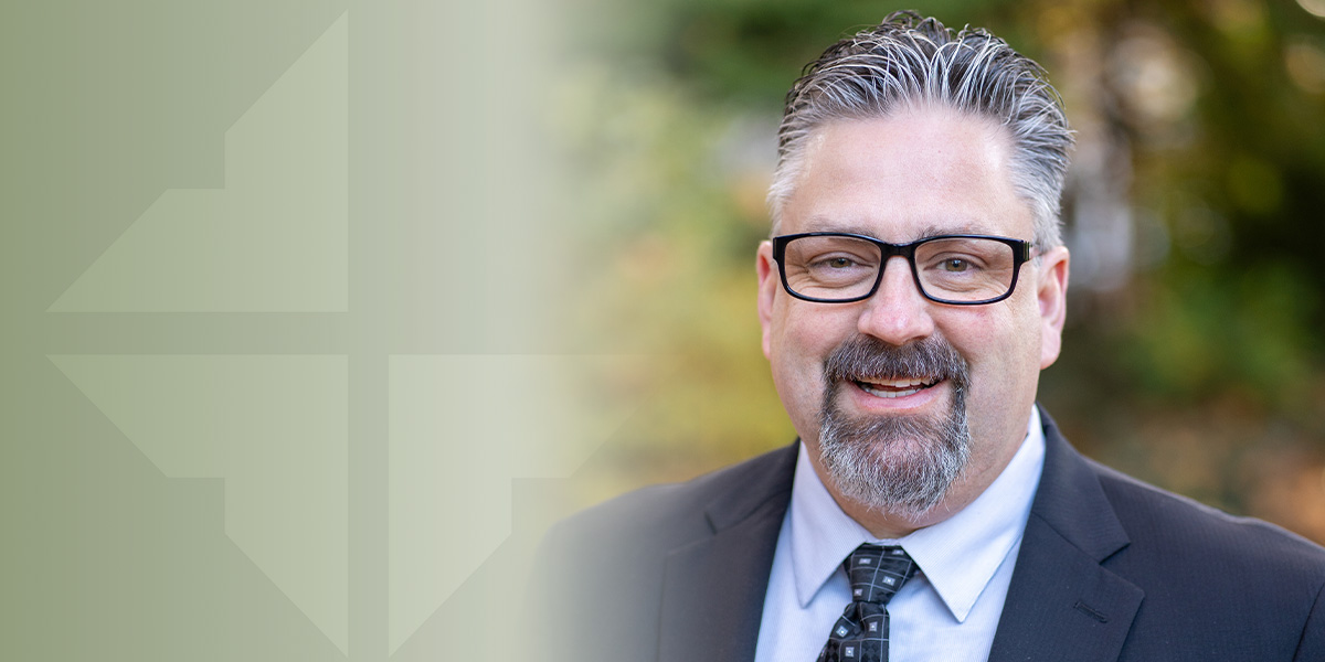 Dr. Michael Thomas