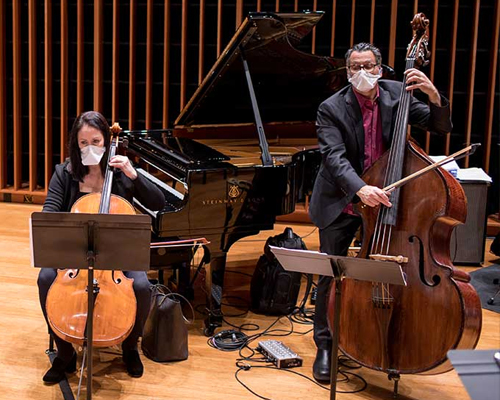 John Patitucci plays bass with CUI music students