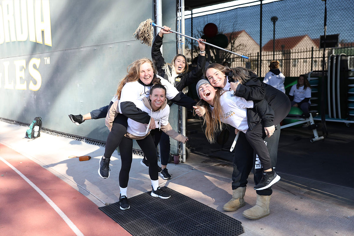 Four students volunteering