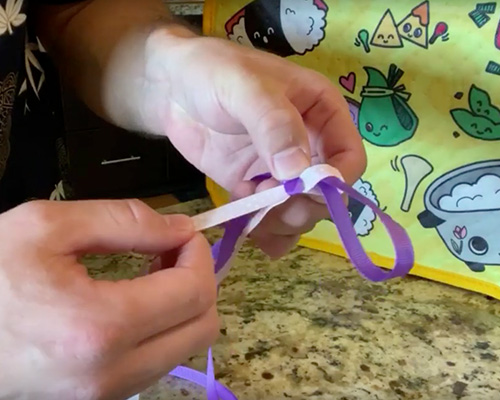 How to Make a Hawaiian Ribbon Lei