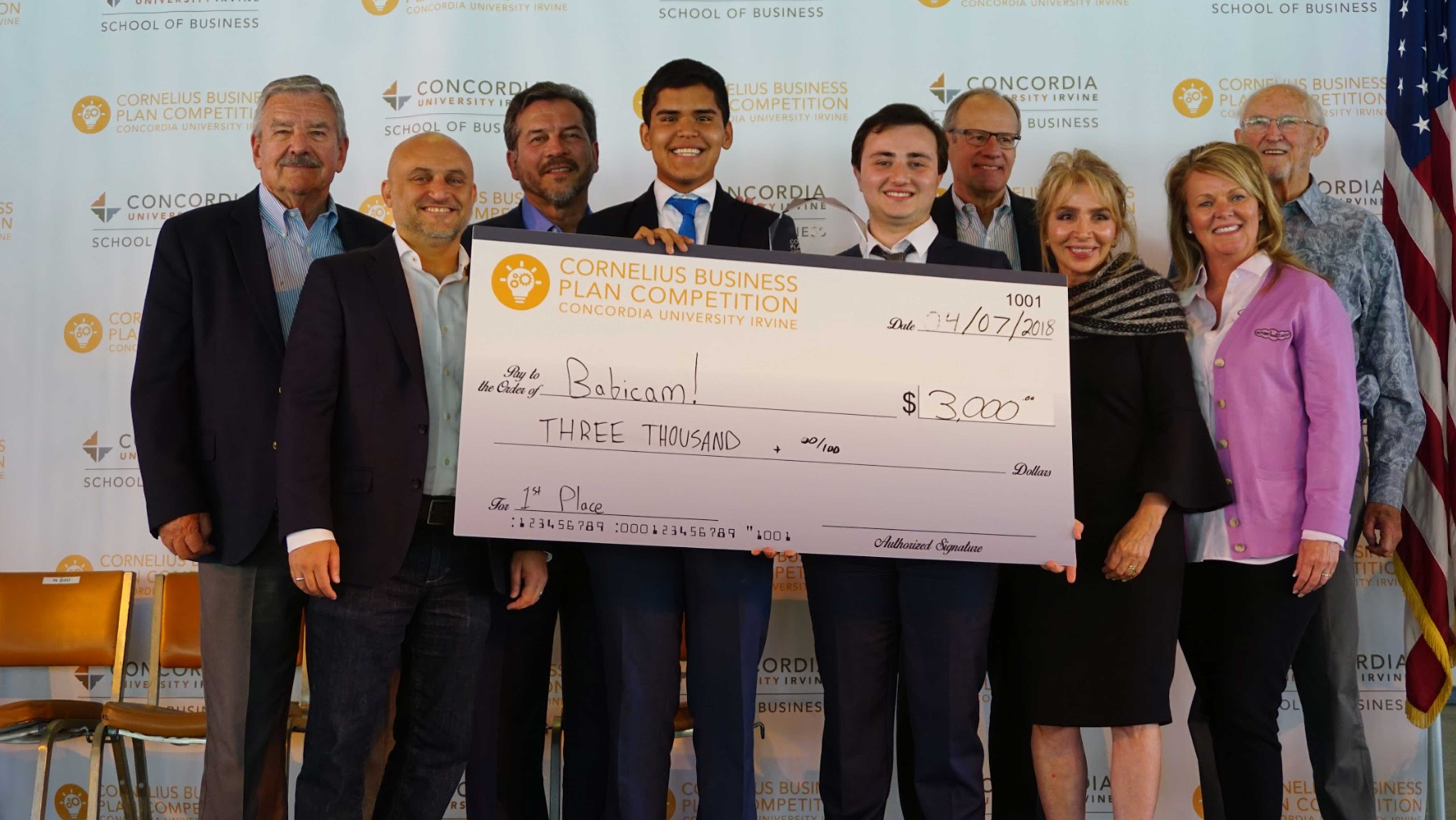 The Winners of the 2018 Business Competition pose for a picture