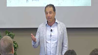 Mark Moses