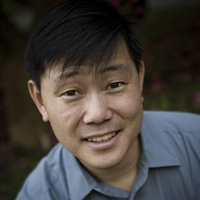 Eugene Kim Headshot