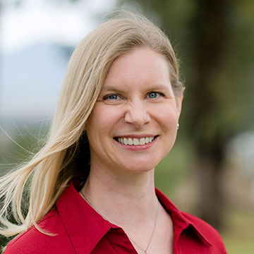 Dr. Melinda Schulteis