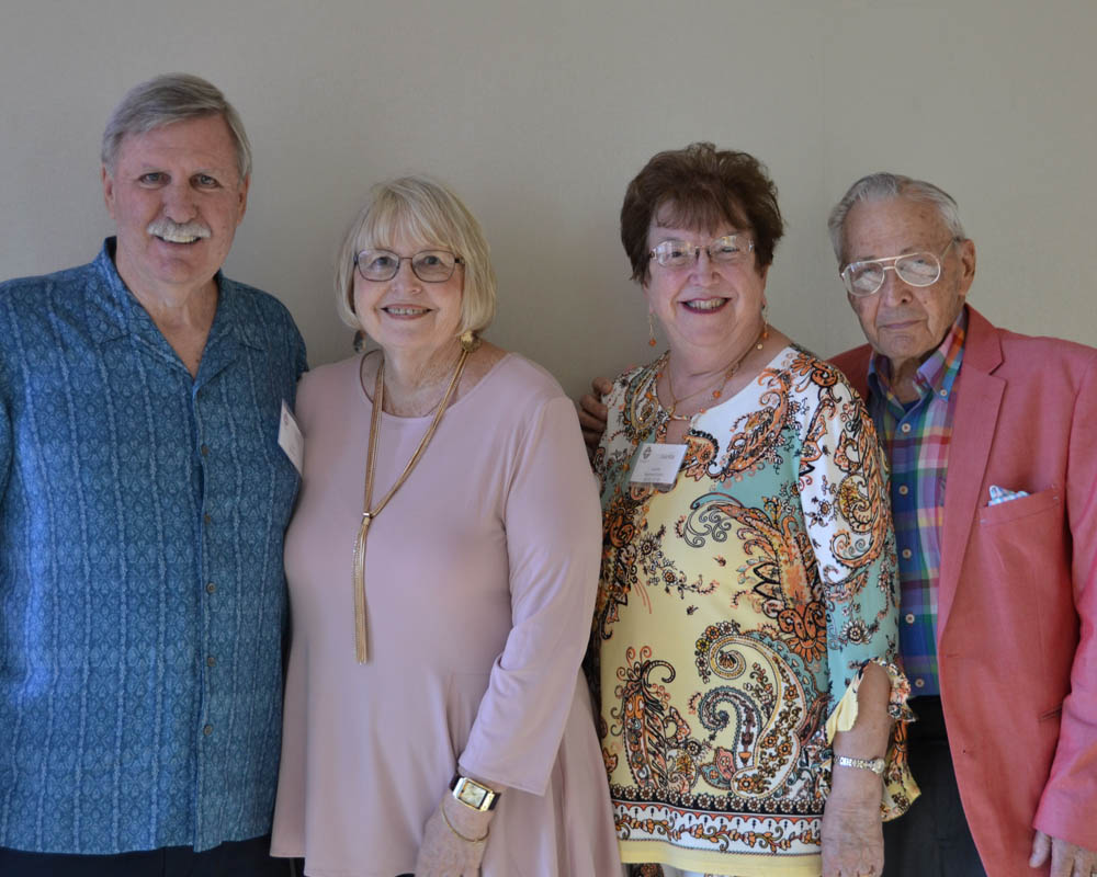 Greg & Ede (Carter) Stratton with Juanita  (Buehner) & John Kuehn