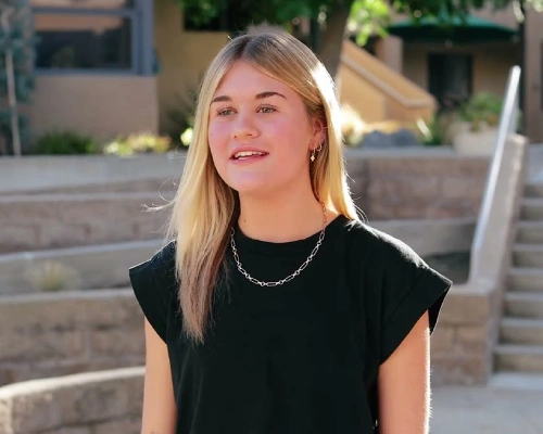 Tessa giving a guided campus tour