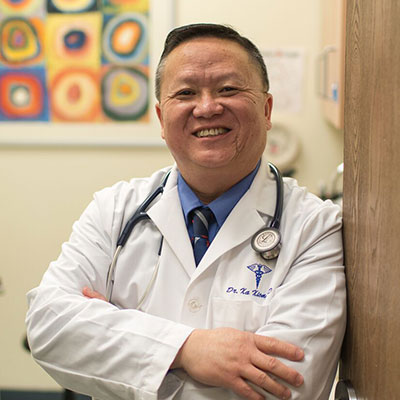 Dr. Xa Xiong: Alumnus of the Year