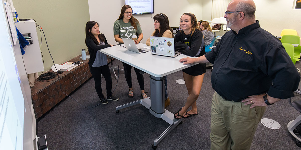 Rooms in motion: A variety of furniture types and potential configurations open up new possibilities for teaching.