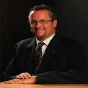 A man in a suit and tie