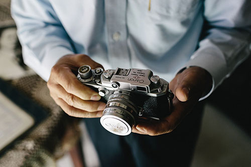 A person holding a camera