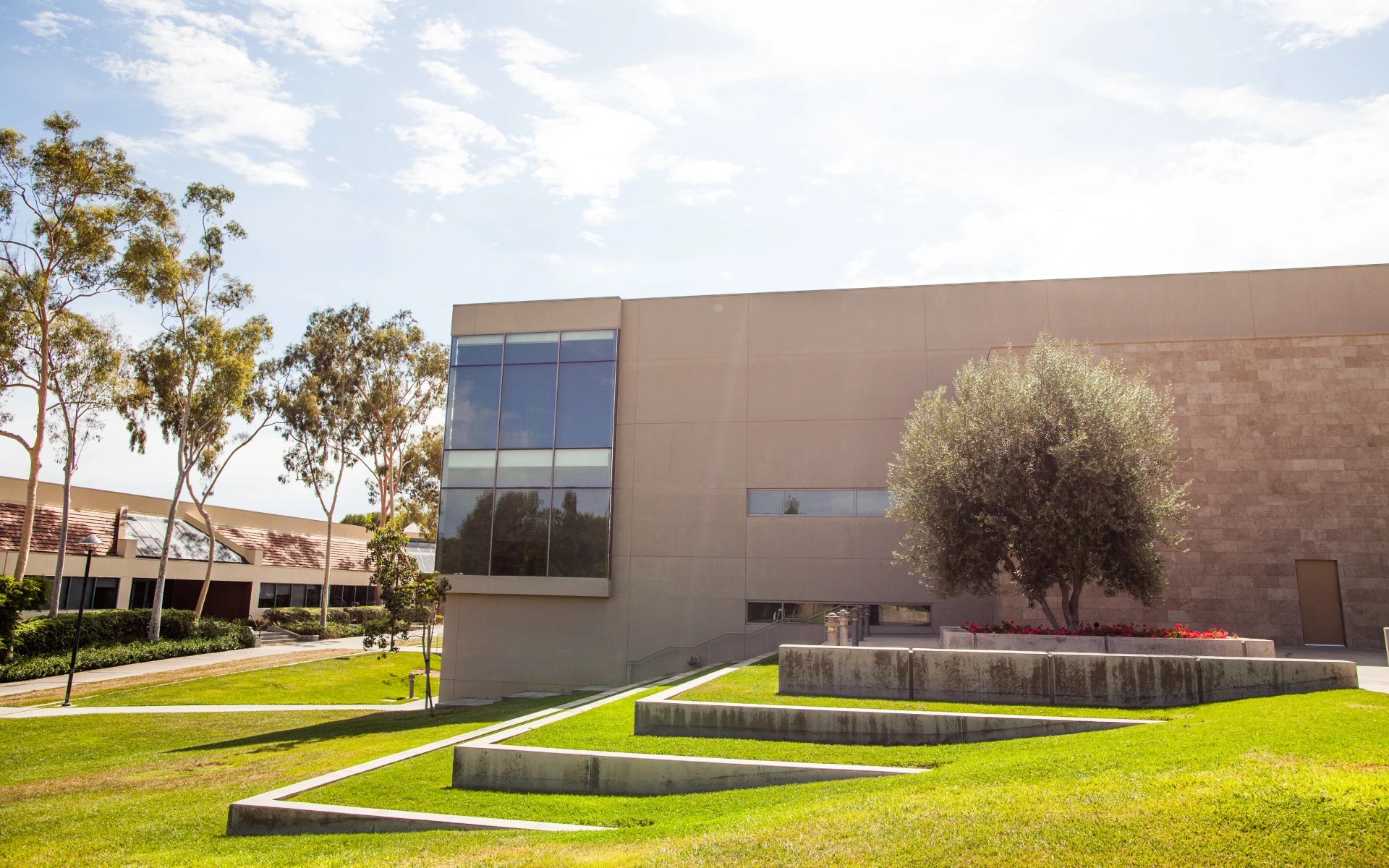 Concordia University Irvine Building