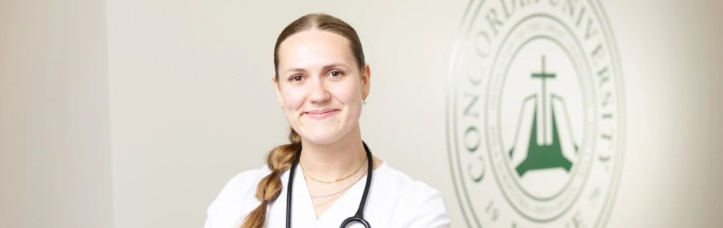 ABSN vs. BSN: What Are the Differences?