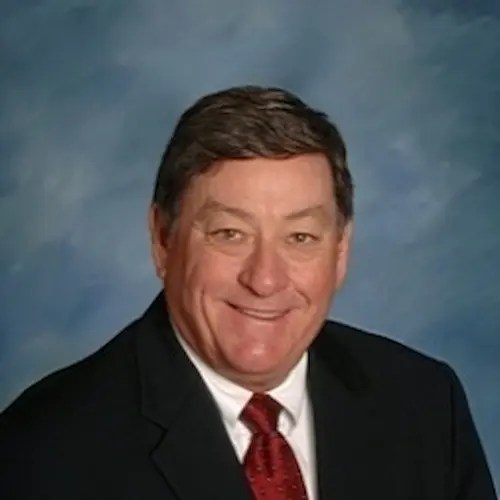 A man in a suit and tie