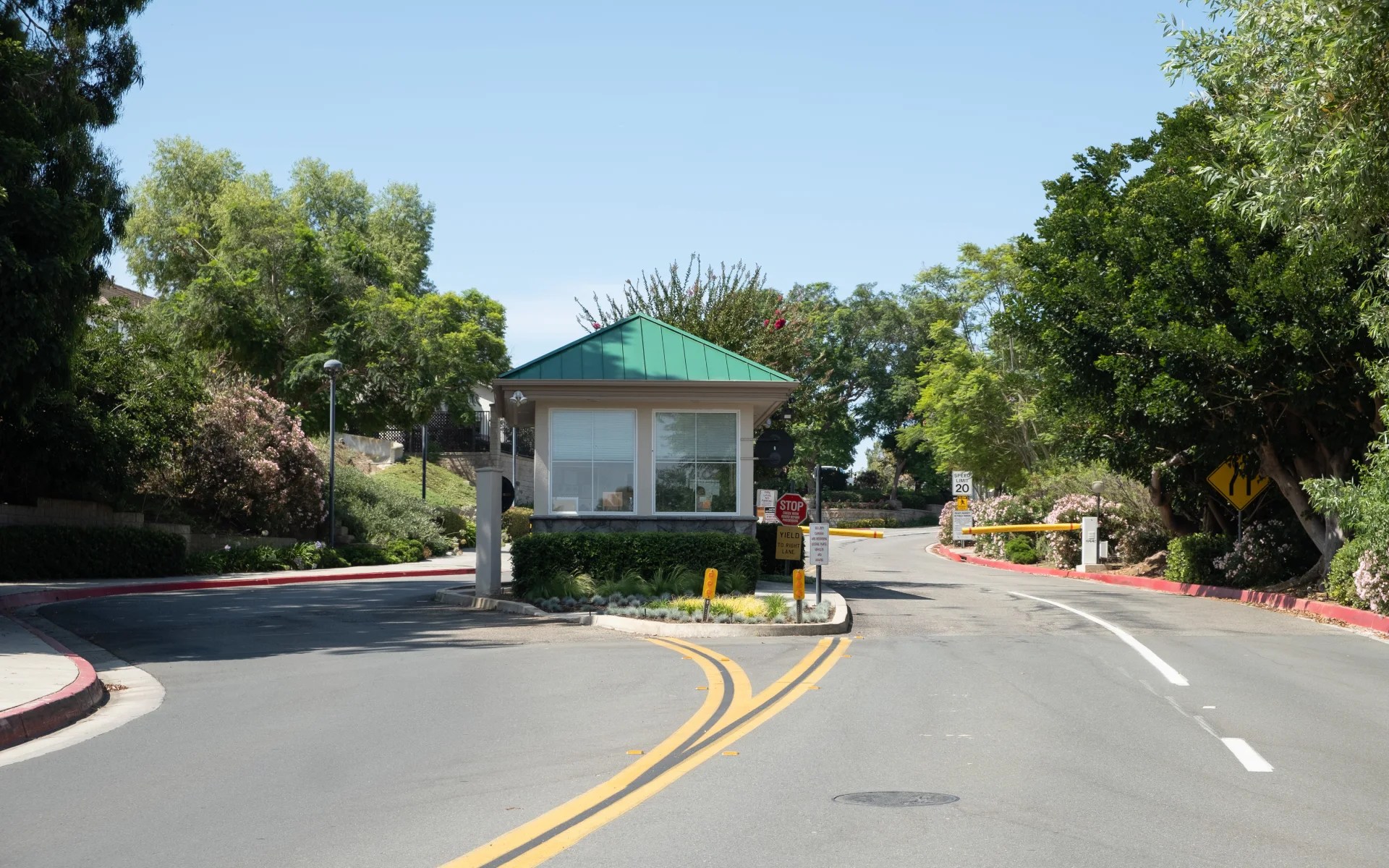 Concordia Gatehouses
